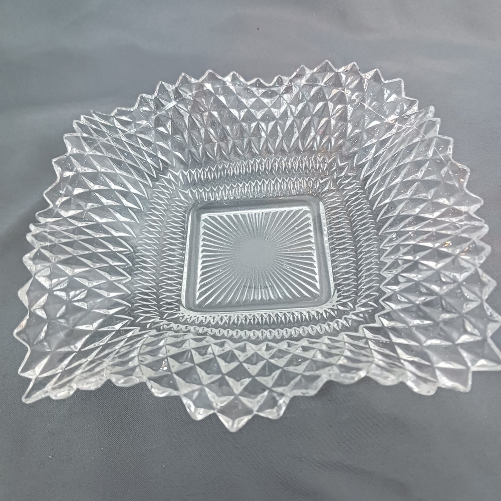Vintage Glass Bowl Clear Excellent Diamond Point Ruffled Edge Square